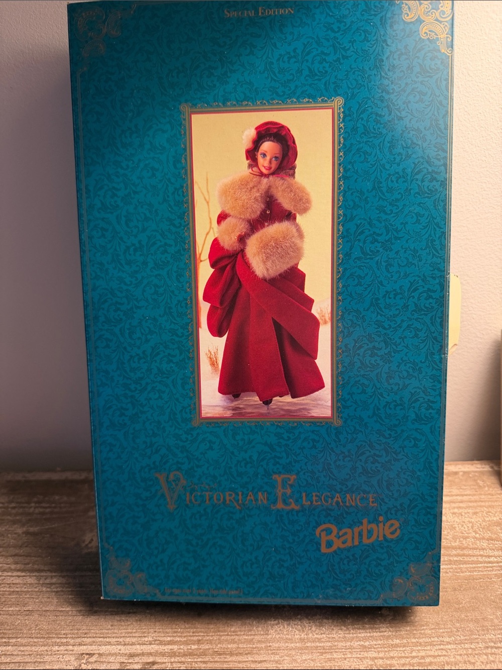 Hallmark Special Edition Barbie Victorian Elegance